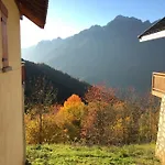 Chalet Fresh Tracks - L Etendard Oz