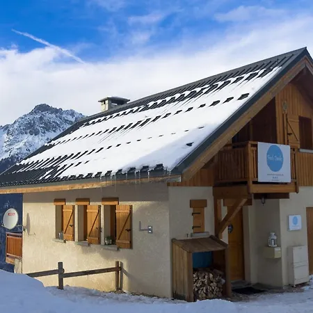 Chalet Fresh Tracks - L Etendard *